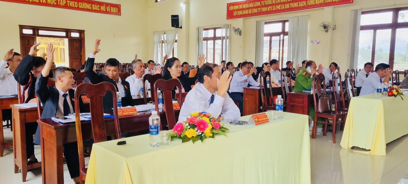 Hội đồng nhân dân xã Ea Ktur khóa X, nhiệm kỳ 2021-2026 tổ chức Kỳ họp thứ Mười hai